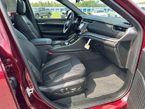 2025 Jeep Grand Cherokee Limited Red, Rockland, ME