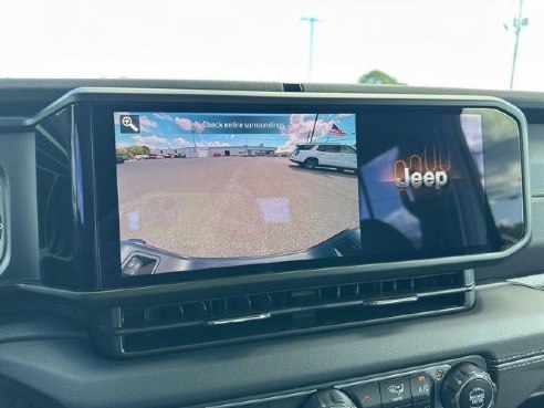 2025 Jeep Gladiator High Tide White, Rockland, ME