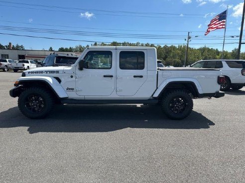 2025 Jeep Gladiator High Tide White, Rockland, ME