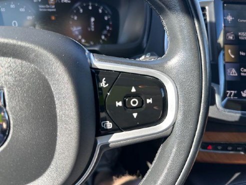 2022 Volvo XC90 T6 Momentum Blue, Rockland, ME