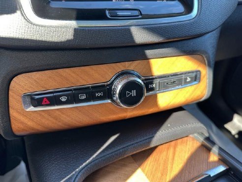 2022 Volvo XC90 T6 Momentum Blue, Rockland, ME