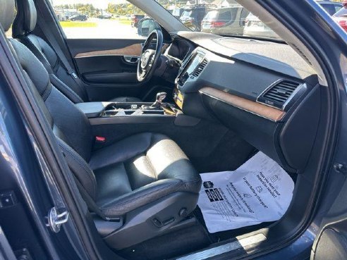 2022 Volvo XC90 T6 Momentum Blue, Rockland, ME