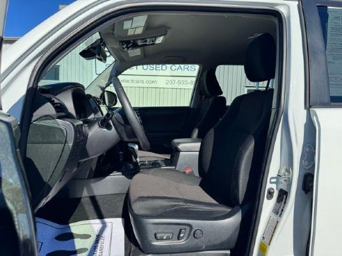 2024 Toyota 4Runner TRD Off-Road White, Rockland, ME