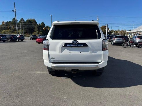 2024 Toyota 4Runner TRD Off-Road White, Rockland, ME