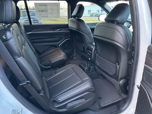 2025 Jeep Grand Cherokee L Limited White, Rockland, ME