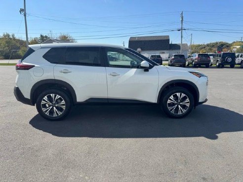 2023 Nissan Rogue SV White, Rockland, ME