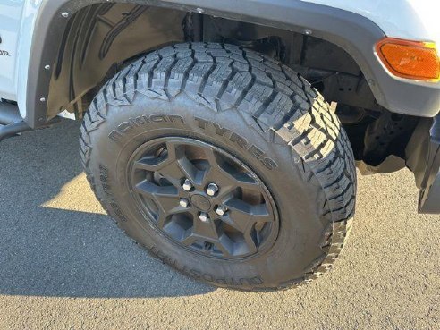 2021 Jeep Gladiator Willys White, Rockland, ME
