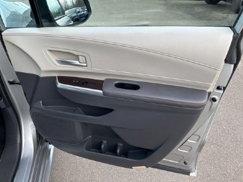 2023 Toyota Sienna XLE Silver, Rockland, ME