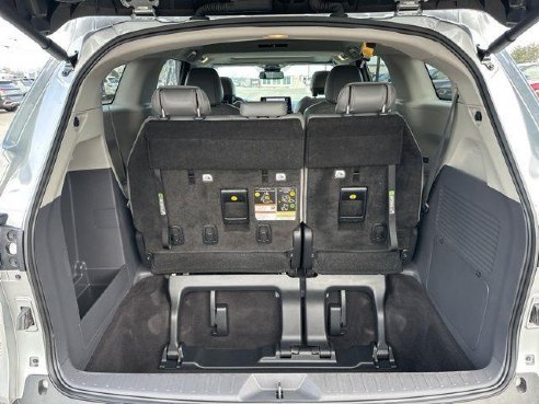 2023 Toyota Sienna XLE Silver, Rockland, ME