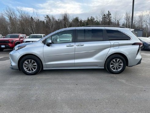 2023 Toyota Sienna XLE Silver, Rockland, ME