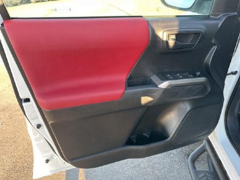 2021 Toyota Tacoma SR5 White, Rockland, ME