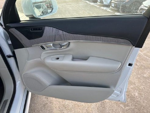 2023 Volvo XC90 Recharge Plug-In Hybrid Ultimate White, Rockland, ME