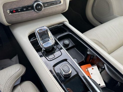 2023 Volvo XC90 Recharge Plug-In Hybrid Ultimate White, Rockland, ME