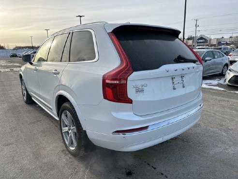 2023 Volvo XC90 Recharge Plug-In Hybrid Ultimate White, Rockland, ME