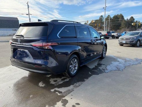 2021 Toyota Sienna XLE Blue, Rockland, ME